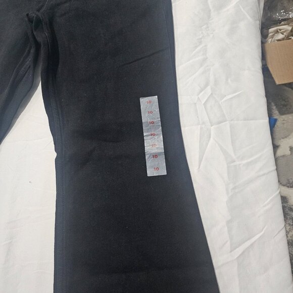 Old Navy bell bottom style jeans for women secret smooth pocket - Picture 3 of 5